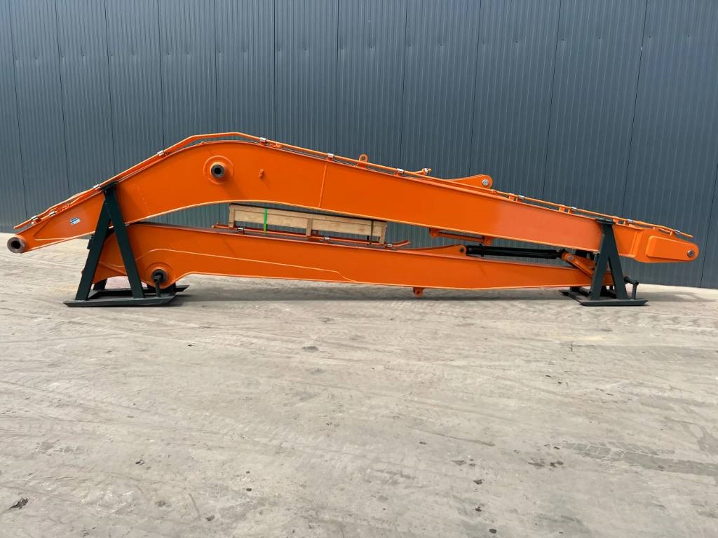 Hitachi ZX210 18m Set Long Reach Equipment 2025 904875 ZX210 18m Set Long Reach Equipment 2025 0 image 4