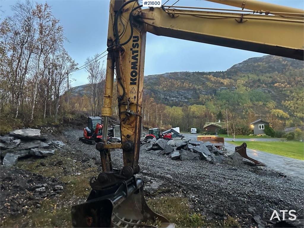Komatsu PC240LC excavator. WATCH VIDEO. 2000 21600 PC240LC excavator. WATCH VIDEO. 2000 1 Crawler Excavators image 7