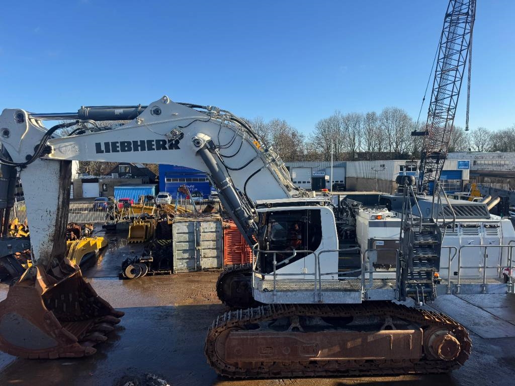 Liebherr R 9150 B 2019 5456 R 9150 B 2019 1 Crawler Excavators image 2