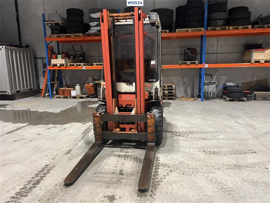 Toyota 02-3FD33 forklift WATCH VIDEO 2002 19534 02-3FD33 forklift WATCH VIDEO 2002 1 Forklift image 10