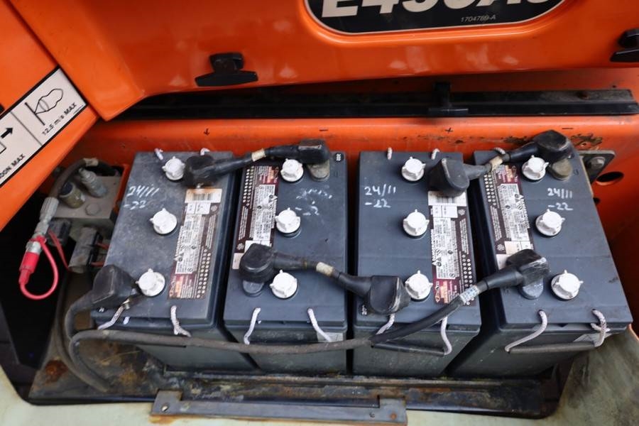 JLG E450AJ Electric, 16m Working Height, 7.2m Reach, 2 2013 JLG - E450AJ - 90067 E450AJ Electric, 16m Working Height, 7.2m...