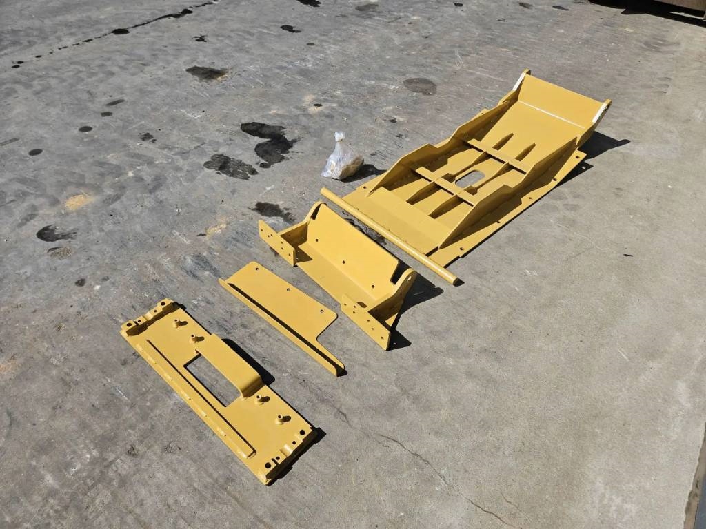 CAT 140M 2024 904608 140M 2024 0 image 4