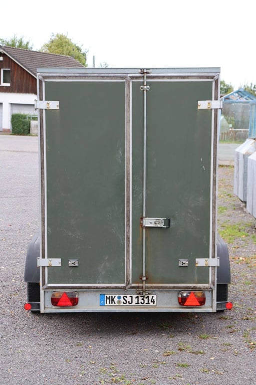 Closed trailer WM Meyer WM C100 2013 2013 WM WM C100 2013 1 image 6