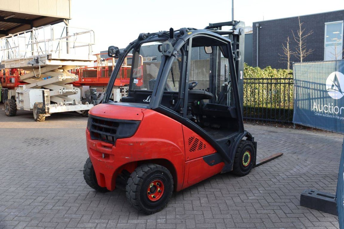 Forklift Linde H25D-02 Diesel 2500kg 2014 2014 H25D-02 2014 1 Forklift image 6