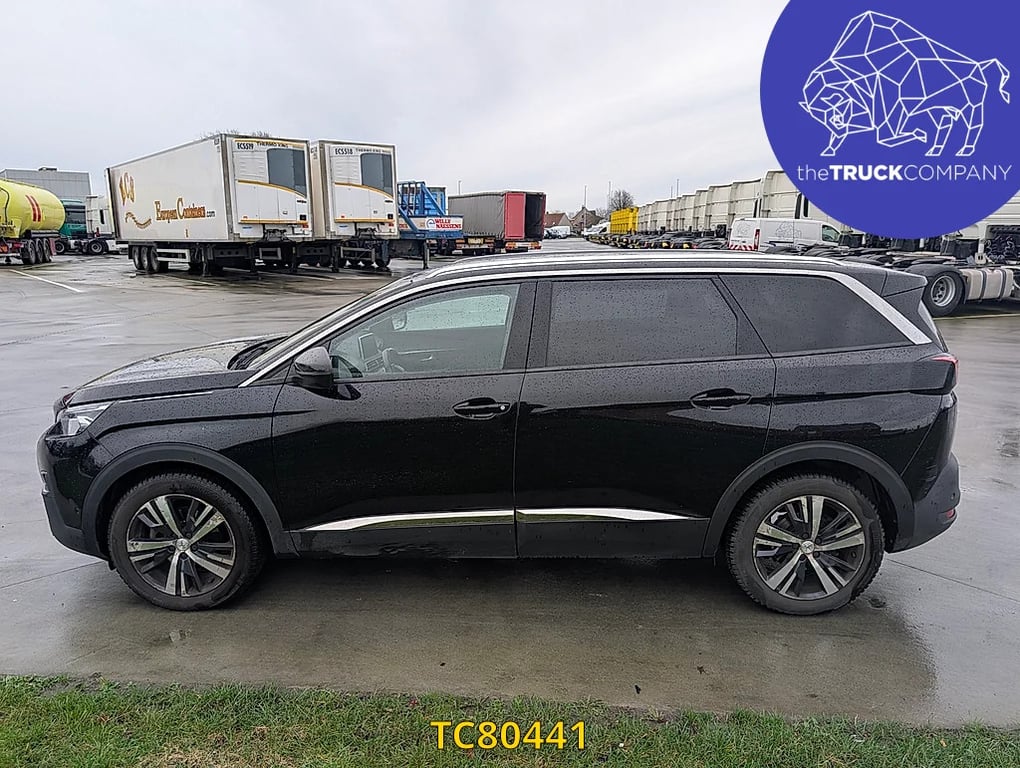Peugeot 5008 1.5 Blue HDI 2018 TC80441 Peugeot 5008 1.5 Blue HDI 2018 1 image 2