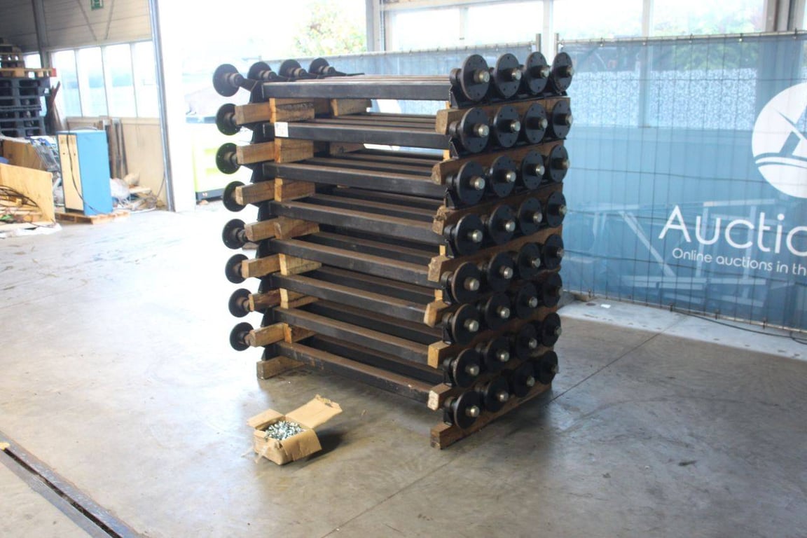 Lot of Wheel Axles Knott 32x with lot of hexagon bolts New Knott GmbH 0 image 3