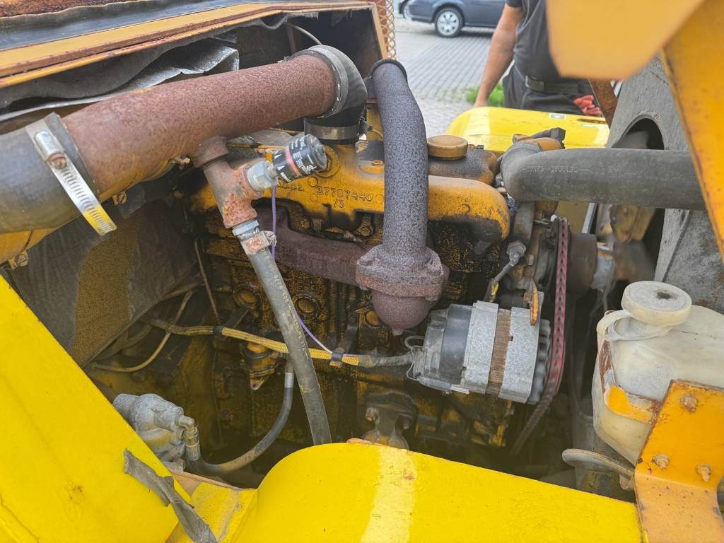 CAT V 140 1978 5398 V 140 1978 1 Forklift image 9