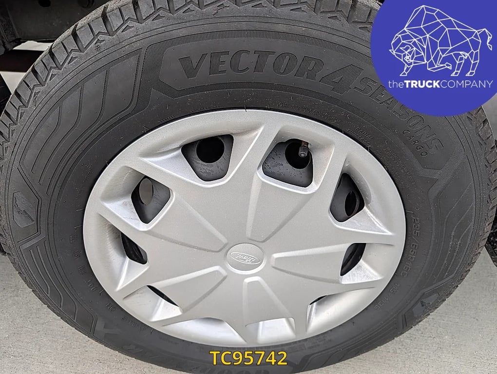 Ford Transit 2.0 TDCI L4H2 2024 TC95742 Transit 2.0 TDCI L4H2 2024 1 image 15