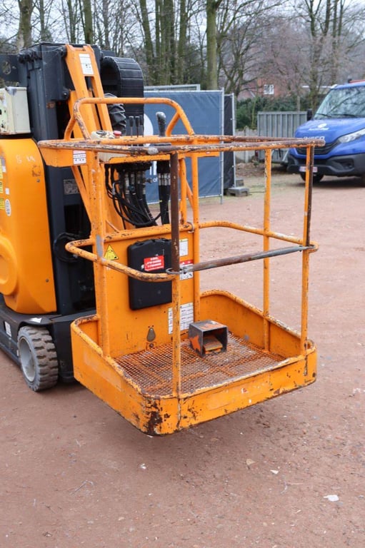 Mast lift ATN PIAF 880R Electric 8.8m 2014 2014 ATN PIAF 880R 2014 1 image 11