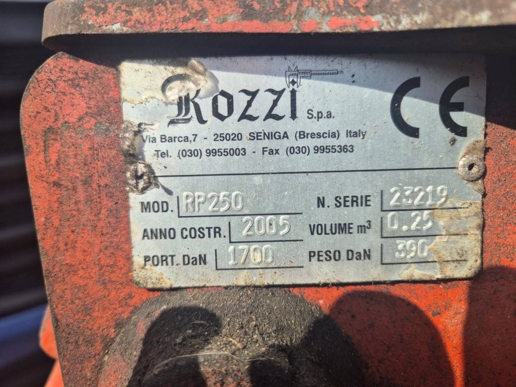 Grabber Rozzi RP250 2005 2005 Rozzi RP250 2005 1 image 4