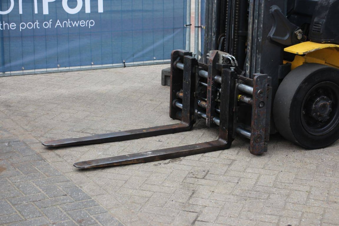 Forklift Komatsu FG25HT-16 LPG 2100kg 4.7m 2008 2008 FG25HT-16 2008 1 Forklift image 9