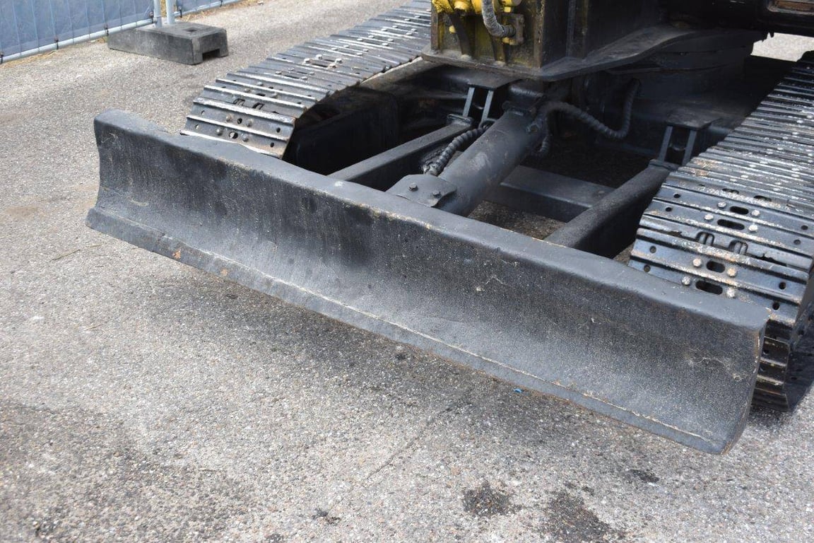 Hyundai R55-7 Diesel Crawler Excavator R55-7 1 Crawler Excavators image 9