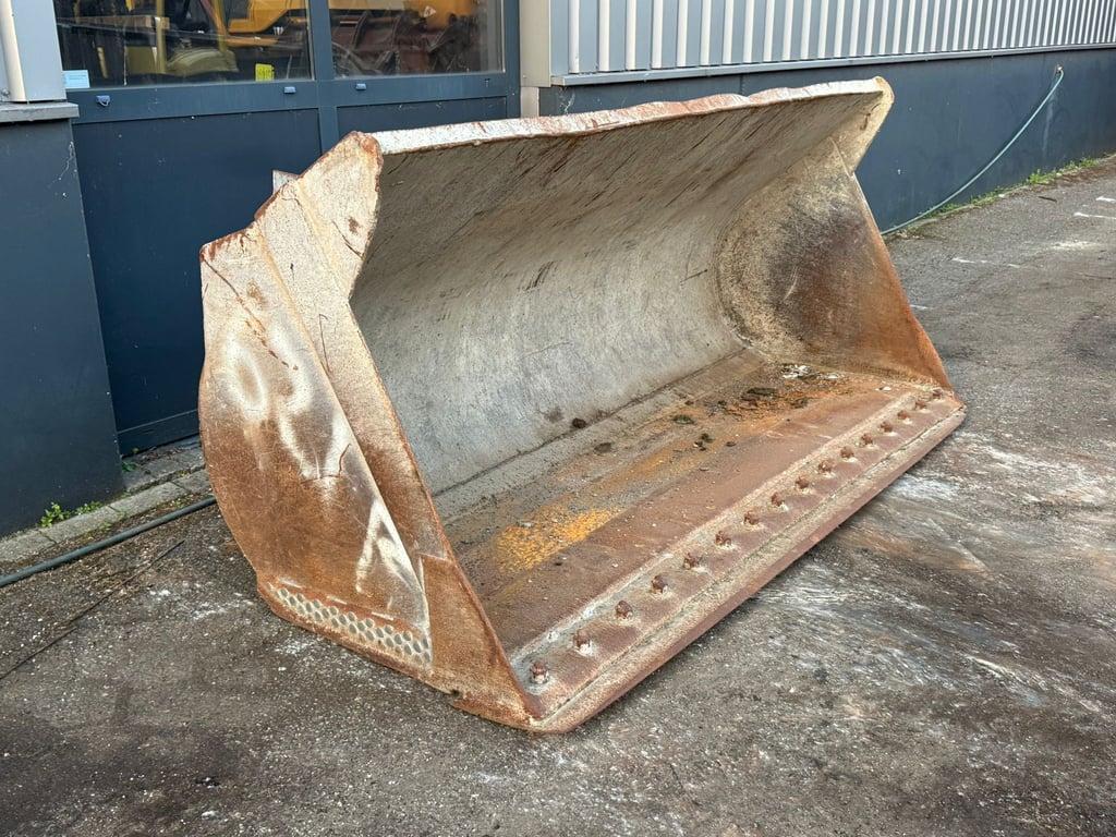 Heavy machinery product image - Image 7 of 9