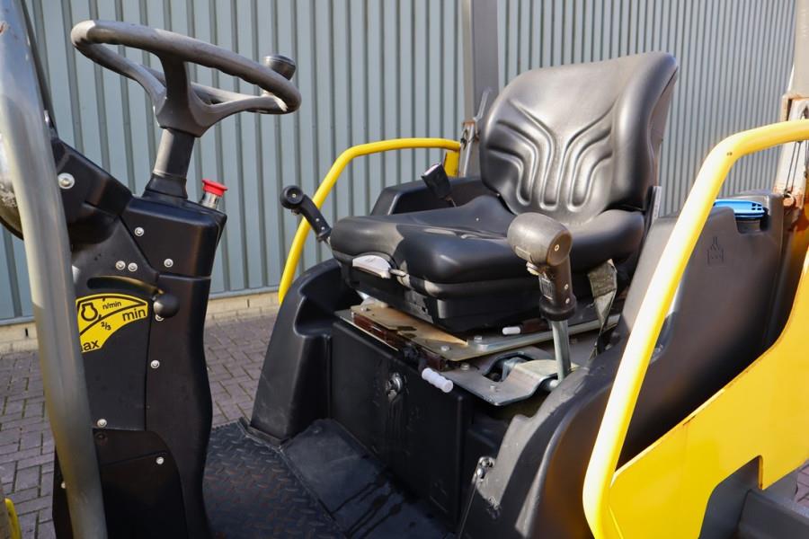 Wacker Neuson RD28-120 Diesel, Front And Rear Vibrating Smooth D 2019 WACKERNEUSON - RD28-120 - 90236 RD28-120 Diesel, Fro...