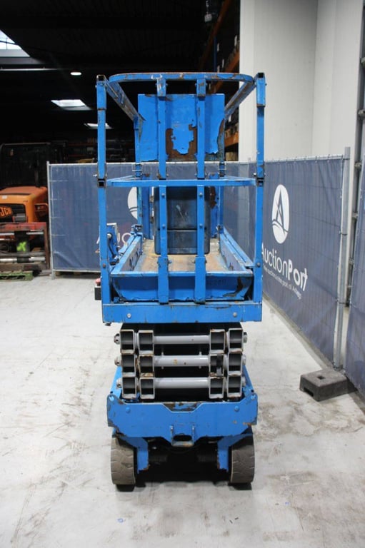 Scissor Lift Genie Electric 9.8m 1 Scissor Lifts image 4
