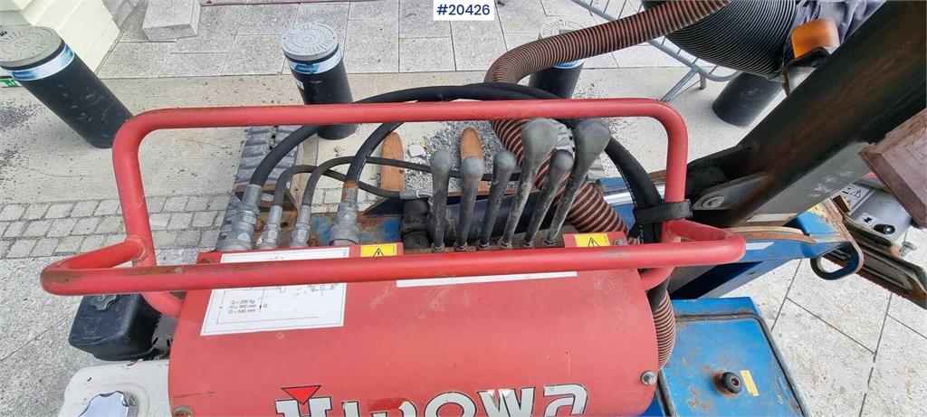 Hinowa TP2000 Vacuum lifter for stone slabs 2011 20426 Hinowa TP2000 Vacuum lifter for stone slabs 2011 1 image 9