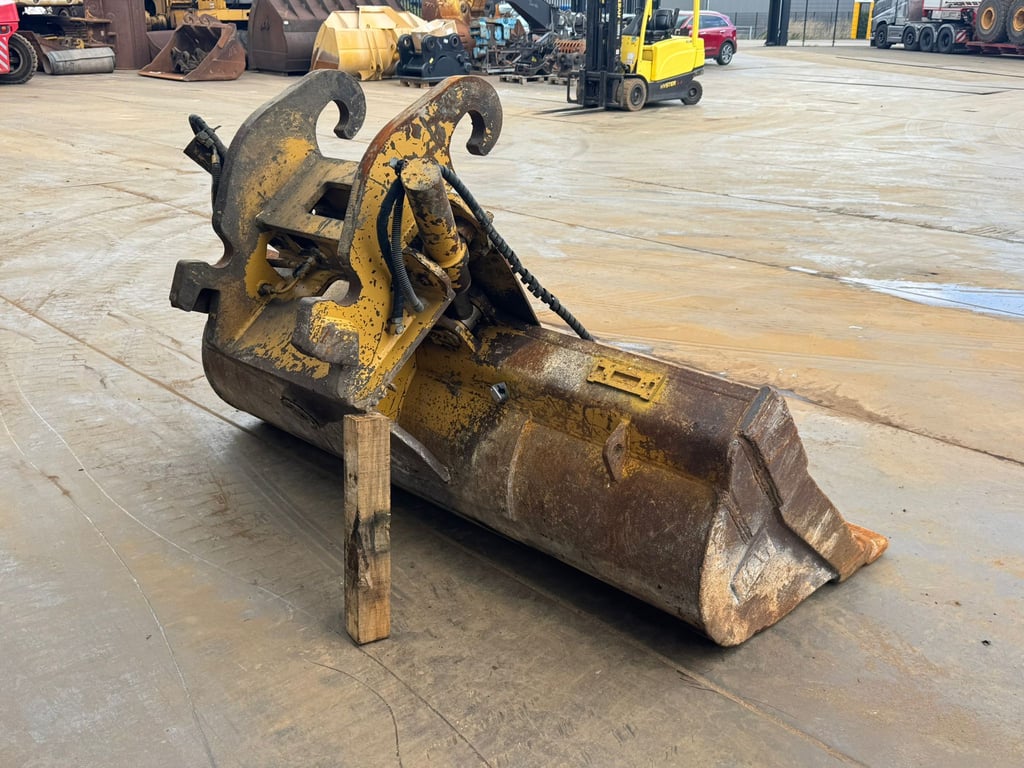 Verachtert NGT-5-35-240 CW45S Tilting Bucket 2011 00033560 Verachtert NGT-5-35-240 CW45S Tilting Bucket 2011 1 image 7