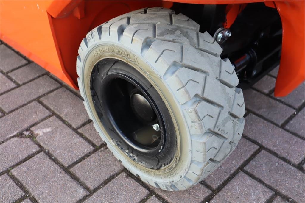 Heavy machinery product image - Image 12 of 15