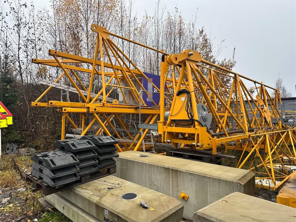 Heavy machinery product image - Image 2 of 15