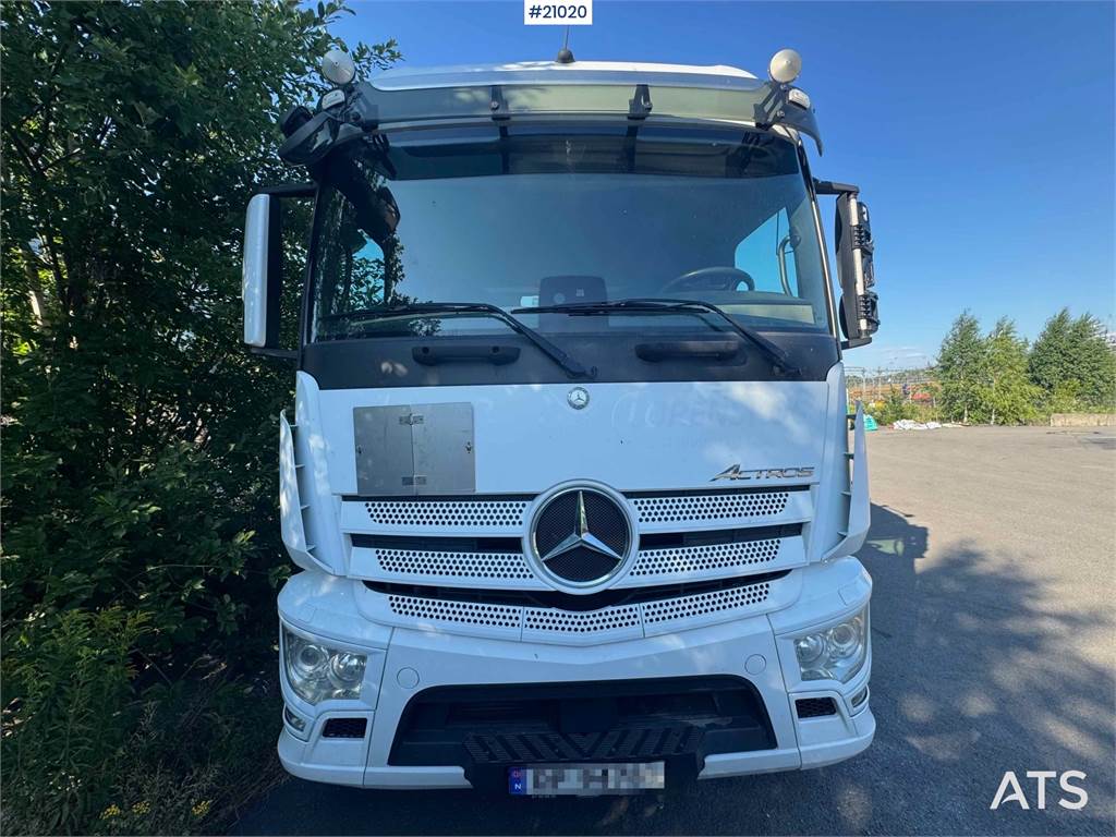 Mercedes-Benz Actros box truck with side opening! 2016 21020 Actros box with side opening! 2016 1 image 5