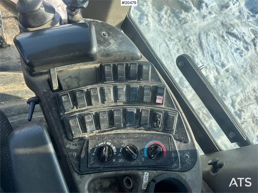 CASE 721E wheel loader w/ bucket. WATCH VIDEO. 2007 20479 721E wheel loader w/ bucket. WATCH VIDEO. 2007 1 Wheel Loaders i...