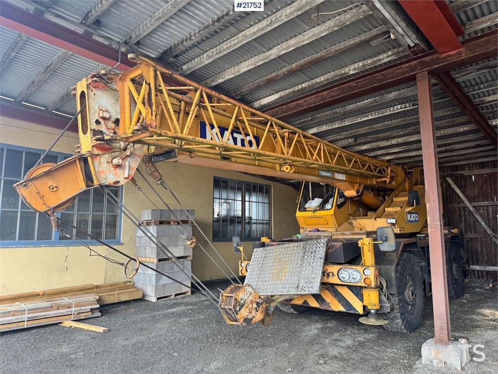 Kato KR-20 Mobile Crane WATCH VIDEO 21752 KR-20 Mobile Crane WATCH VIDEO 1 Other cranes image 8