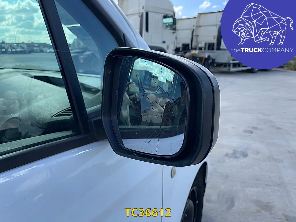 Ford Transit COURIER 1.5 TDCI TREND 2019 TC36612 Transit COURIER 1.5 TDCI TREND 2019 1 image 14