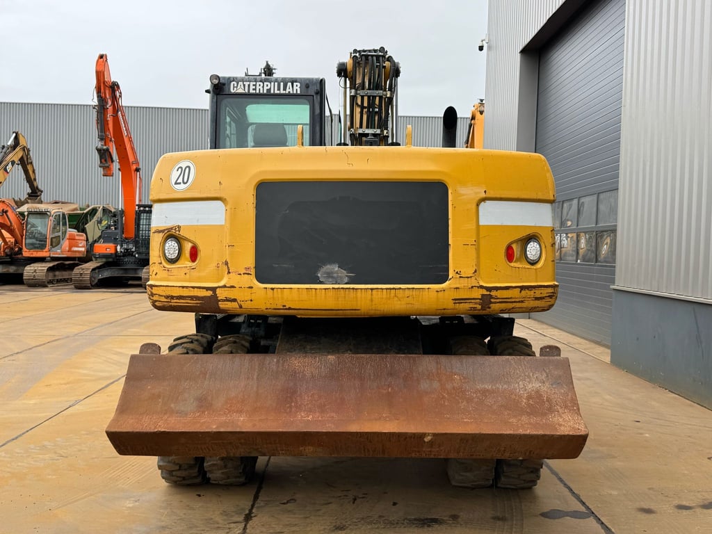 Caterpillar M315D 2008 00033230 M315D 2008 1 image 4