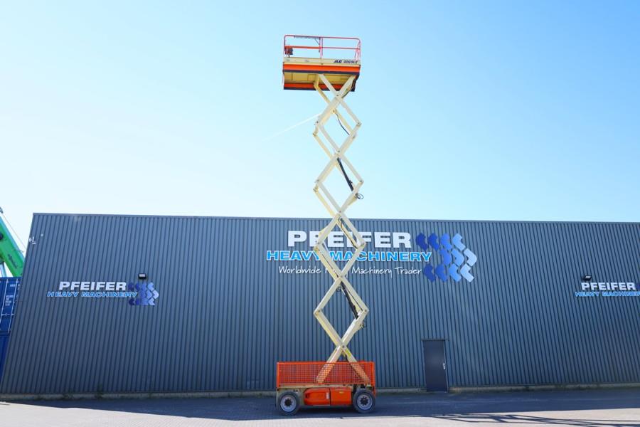 JLG 4069LE Electric, 14.2m Working Height, 360kg Capac 2012 JLG - 4069LE - 90290 4069LE Electric, 14.2m Working Height, 36...