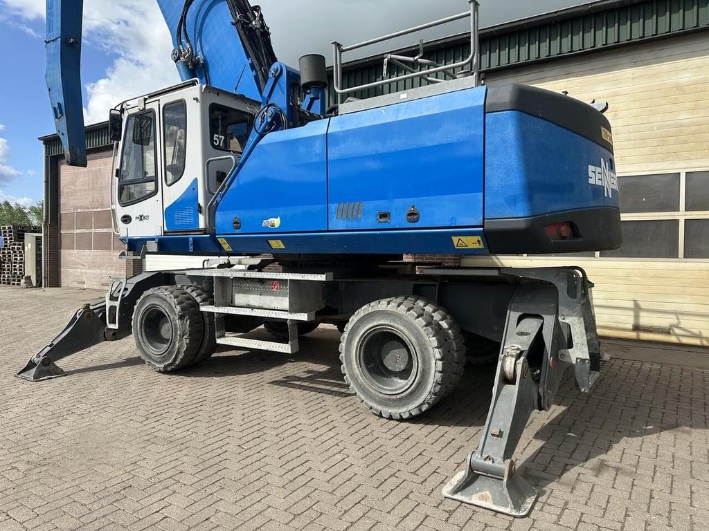 Heavy machinery product image - Image 5 of 15