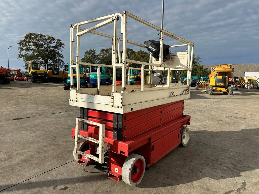Scissor lift JLG 2646 Electric 7.92m 2002 2002 2646 2002 1 Scissor Lifts image 6