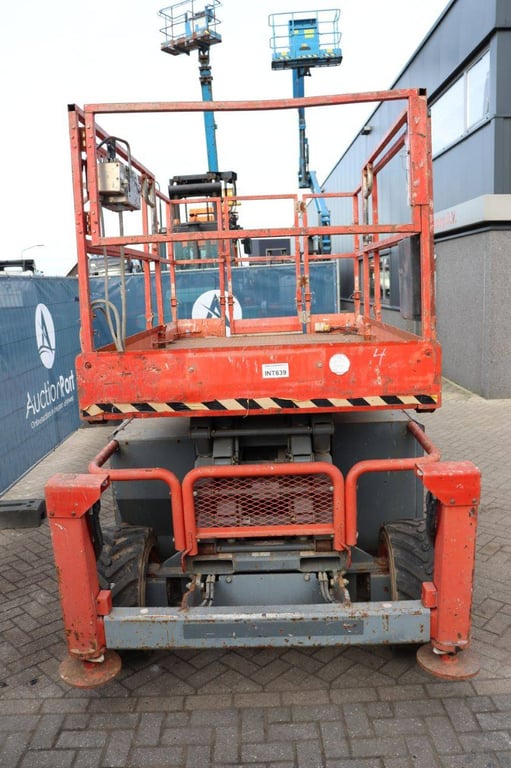 Scissor lift Skyjack SJ6832 RT Diesel 12m 2015 2015 SJ6832 RT 2015 1 Scissor Lifts image 8