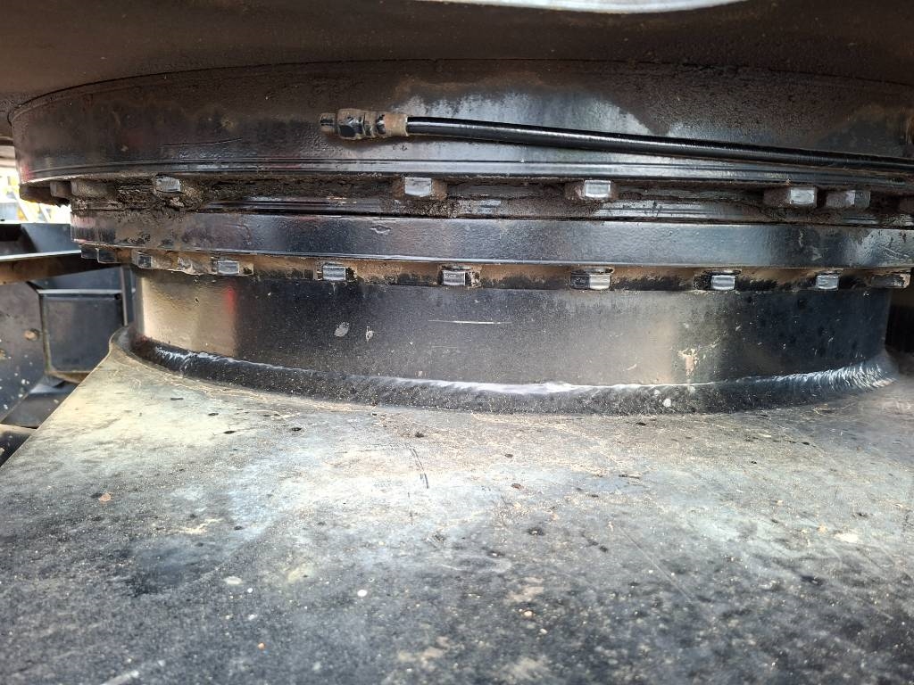 Heavy machinery product image - Image 14 of 32