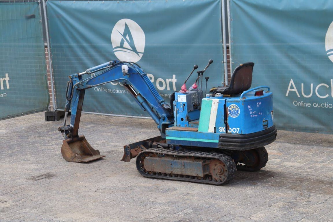 Mini excavator Kobelco SK007 Diesel SK007 1 image 3