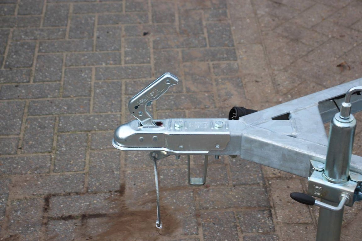 Closed trailer VDM Trailers 300x150cm 2025 New 2025 VDM trailers RENTAL EDITION 2025 0 image 10