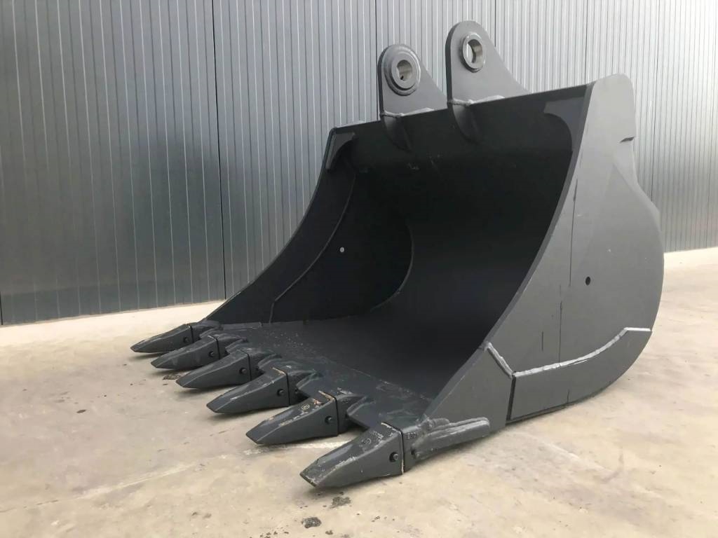 Komatsu PC210 2025 904567 PC210 2025 0 image 3