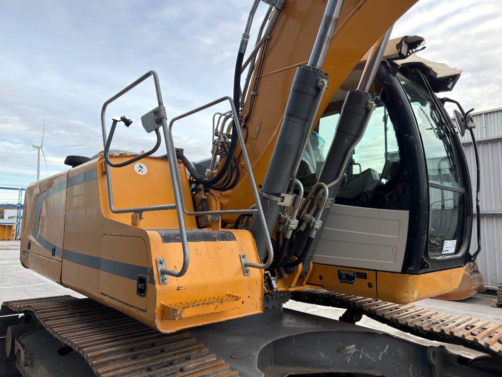 Liebherr R922 SLC 2014 209528 R922 SLC 2014 1 Crawler Excavators image 10