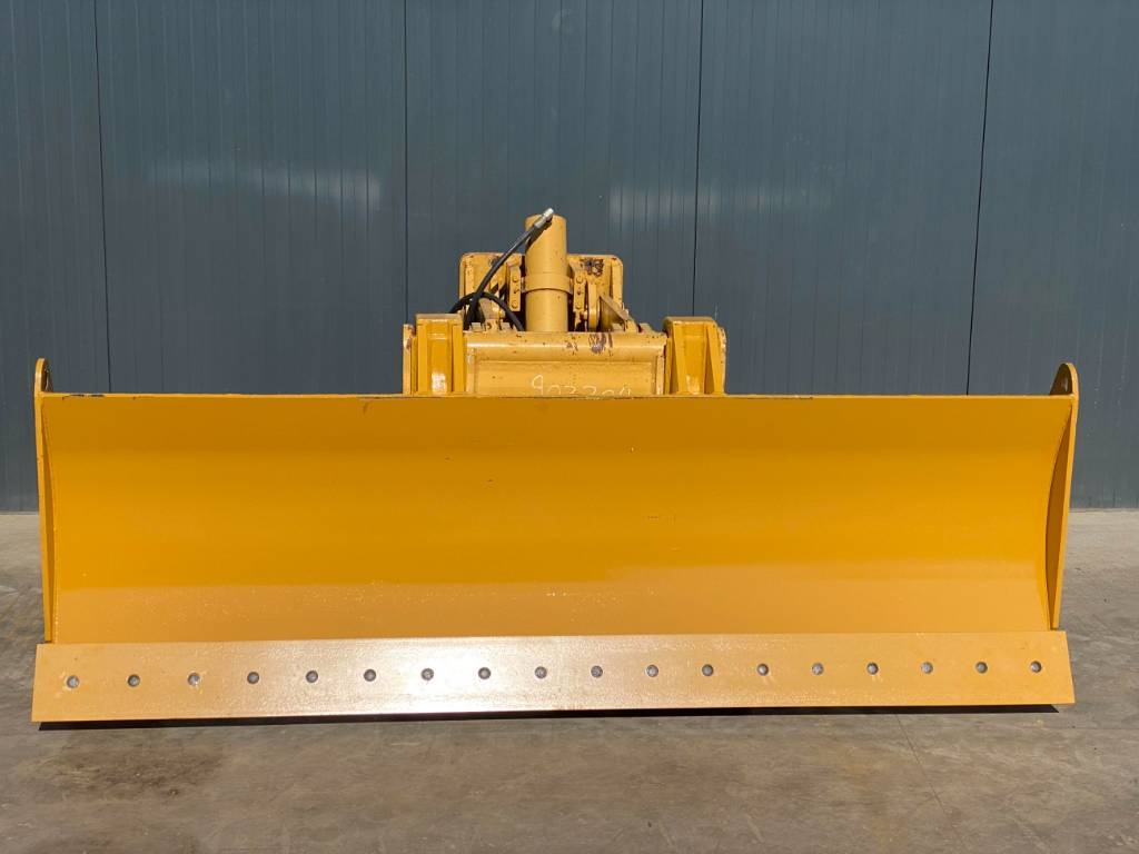 CAT Front Blade + Lift 12H / 120M / 120H / 140G / 140H 2025 902719 Front Blade + Lift 12H / 120M / 120H / 140G / 140H 2025...