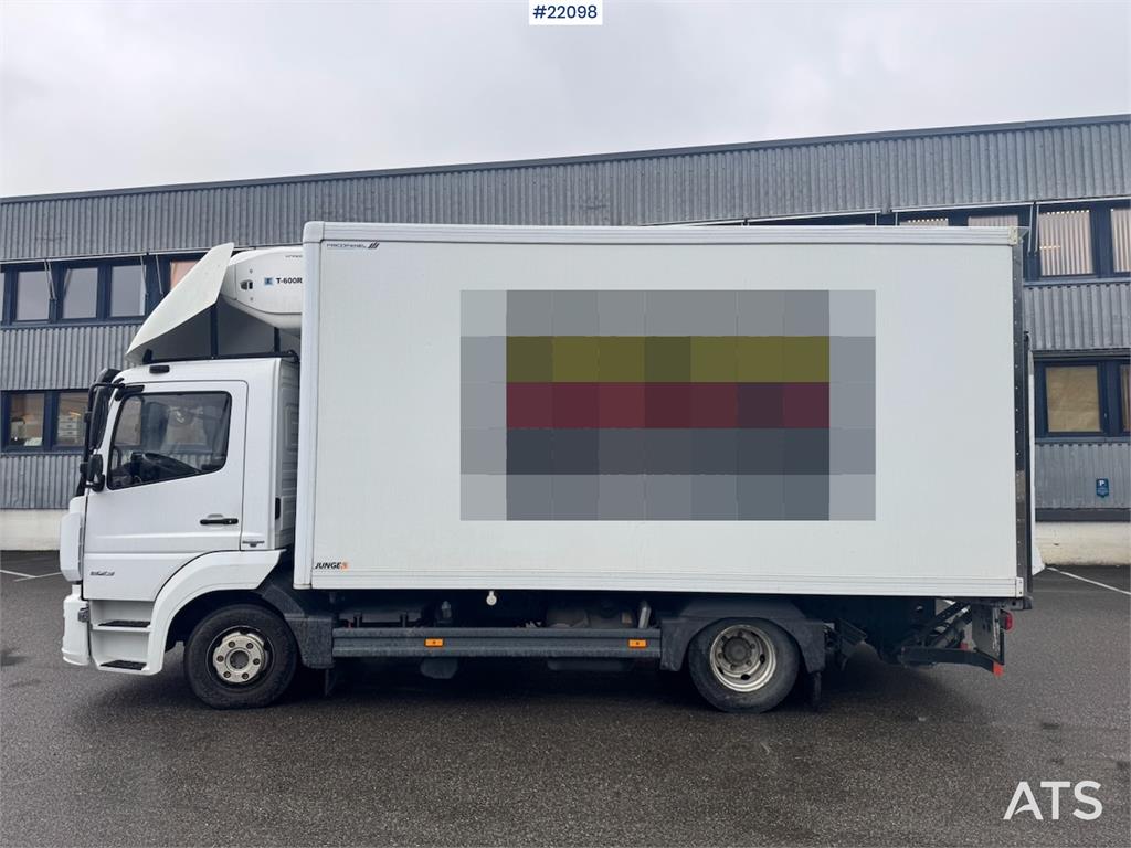 Mercedes-Benz Atego 823 box truck with refrigeration/freezer uni 2017 22098 Atego 823 box with refrigeration/freezer uni 2...