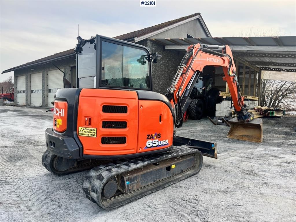 Heavy machinery product image - Image 7 of 15