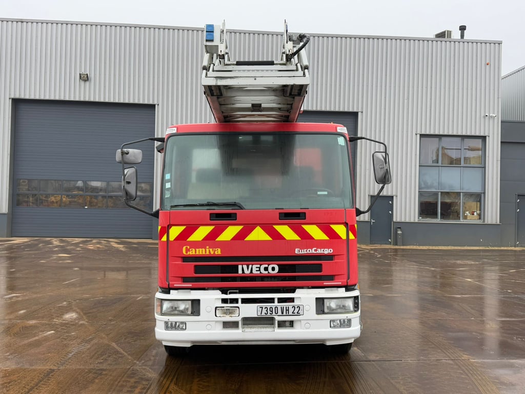 Iveco 130E23 4x2 Firetruck 1997 00033122 130E23 4x2 Firetruck 1997 1 image 3