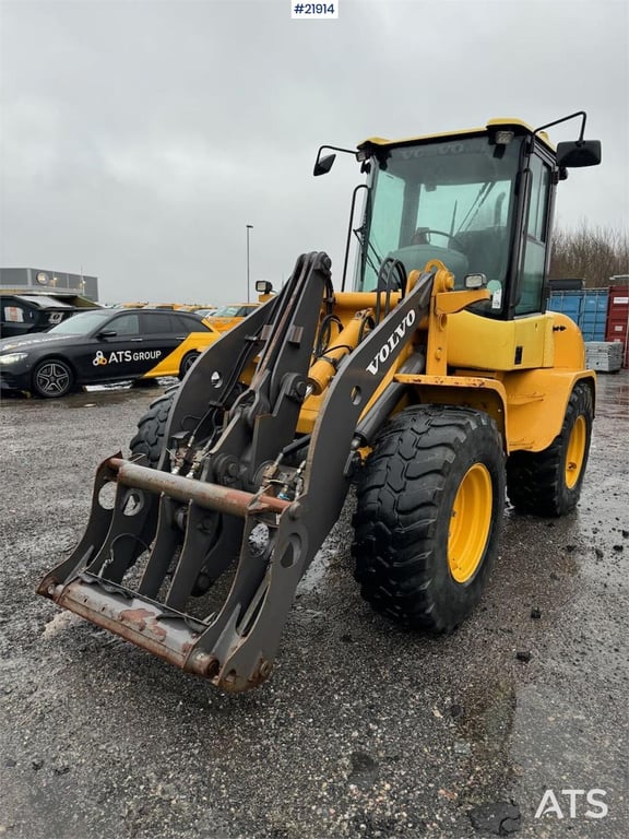 Volvo L35B Wheel Loader 2004 21914 L35B Wheel Loader 2004 1 Wheel Loaders image 9
