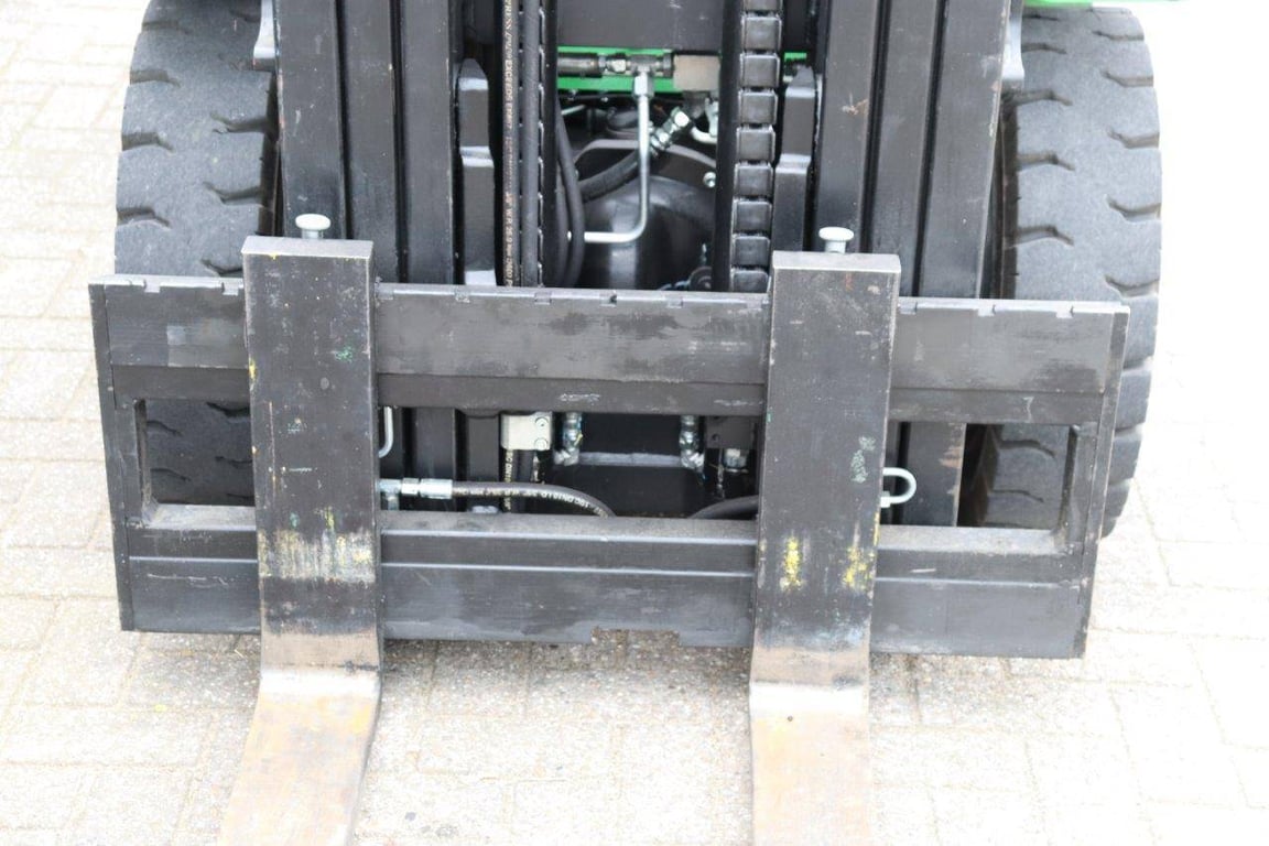 Forklift CESAB M325G LPG 2500kg 2018 2018 Cesab M325G 2018 1 Forklift image 11