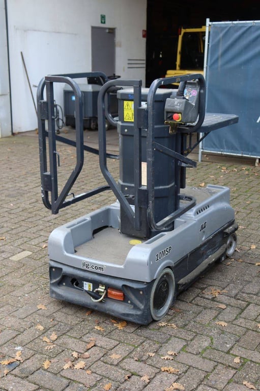 JLG 10MSP Electric Mast Lift 5.05m 2013 2013 10MSP 2013 1 image 6