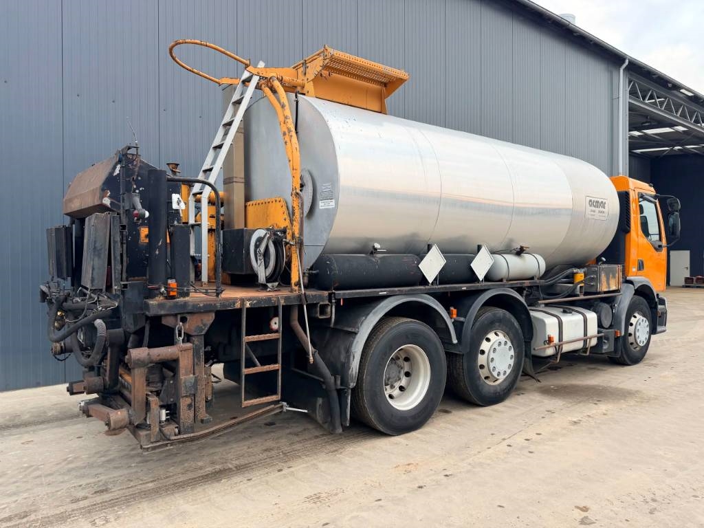 Renault Acmar - 12.000 Litres 2001 211039 Renault Acmar - 12.000 Litres 2001 1 image 4