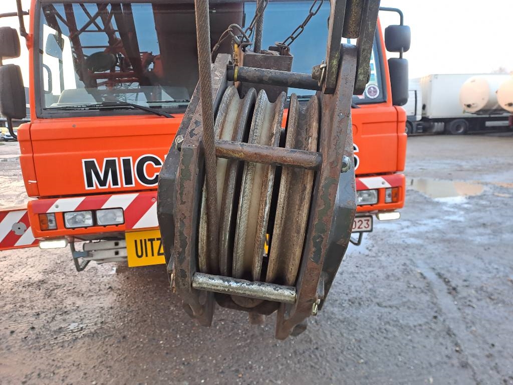 Tadano ATF70G-4 2014 ATR-1953 ATF70G-4 2014 1 Mobile Cranes image 8
