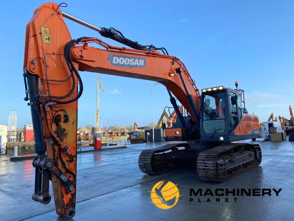 Heavy machinery product image - Image 12 of 12