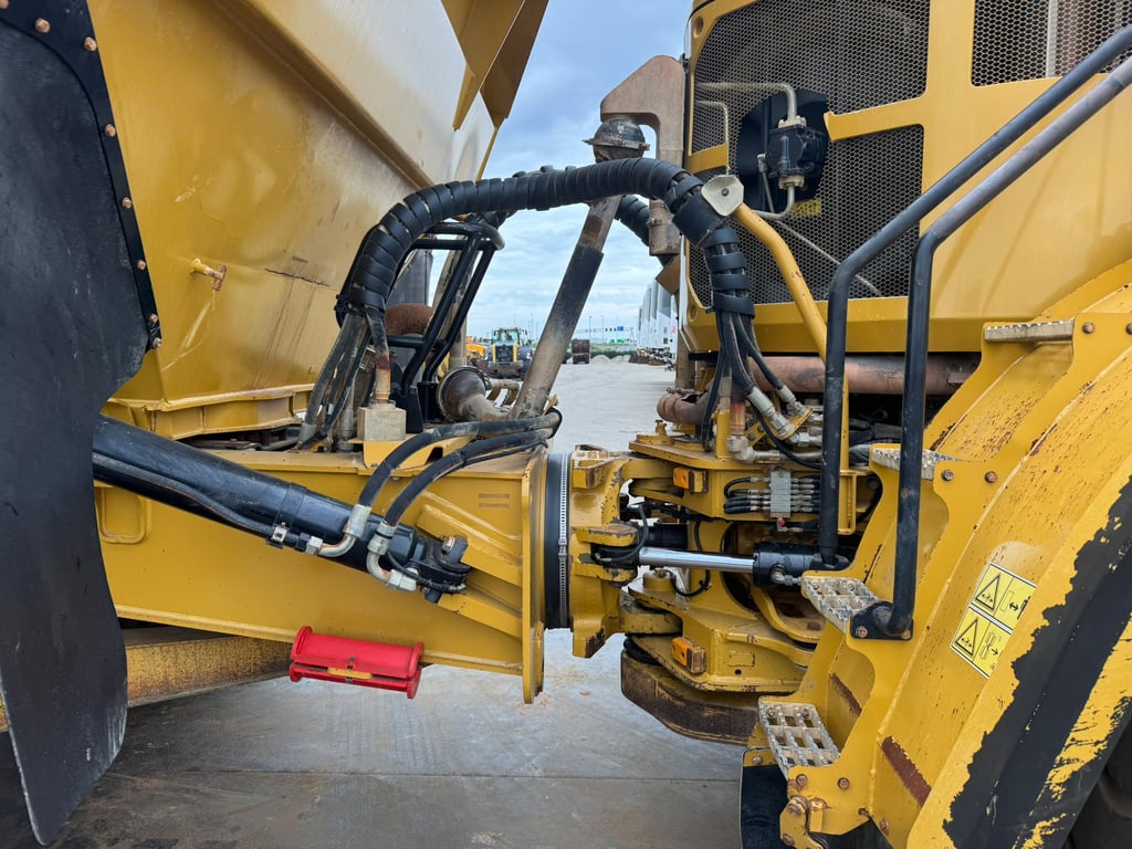 Caterpillar 735C - CAT Rebuild transmission 2018 00033022 735C - CAT Rebuild transmission 2018 1 image 9