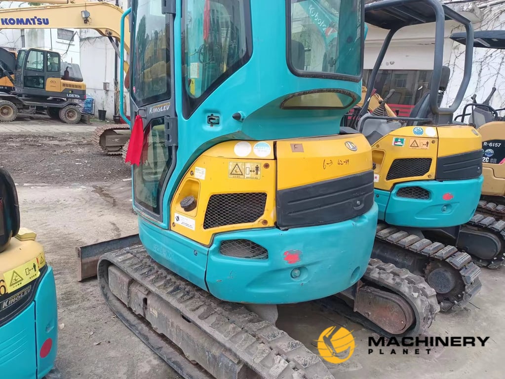 Kubota U30 Mini Crawler Excavator High Quality U30 2022 1 Crawler Excavators image 3