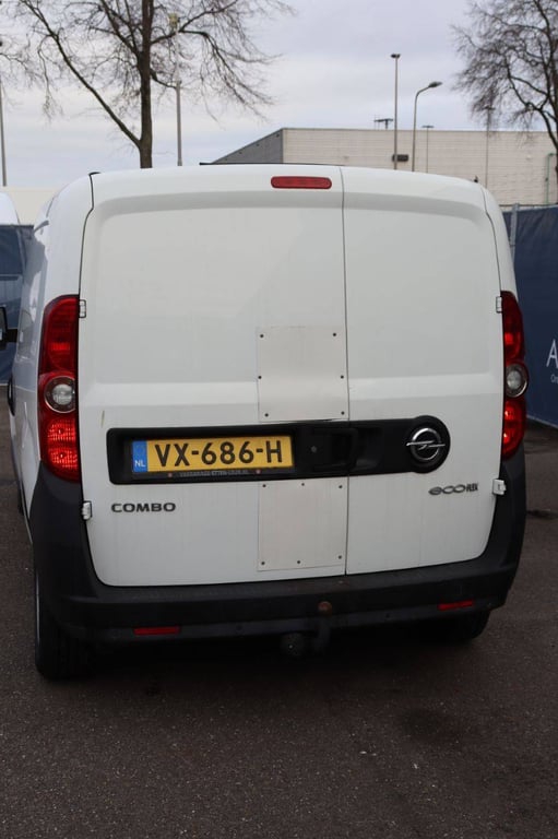 Opel Combo Diesel 2016 Van 2016 Opel Combo 2016 1 image 15